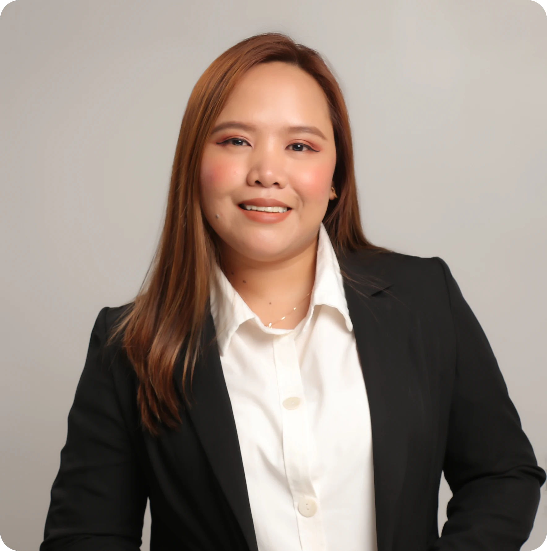 Smart Lending – Rachel Aguinaldo, Customer Care Consultant, dedicated to exceptional client service and support.